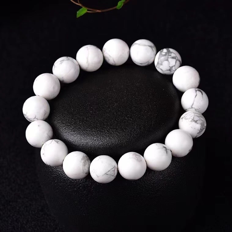 💕💕 10mm White howlite beads Bracelets