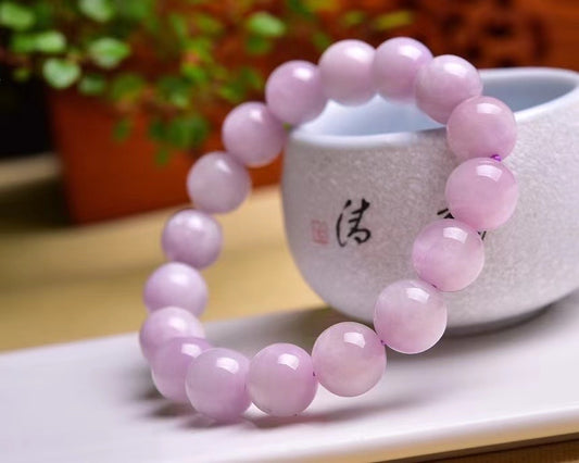 The super moist purple Kunzite single loop bracelets