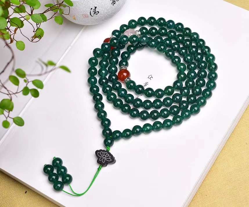 Green Agate Necklaces