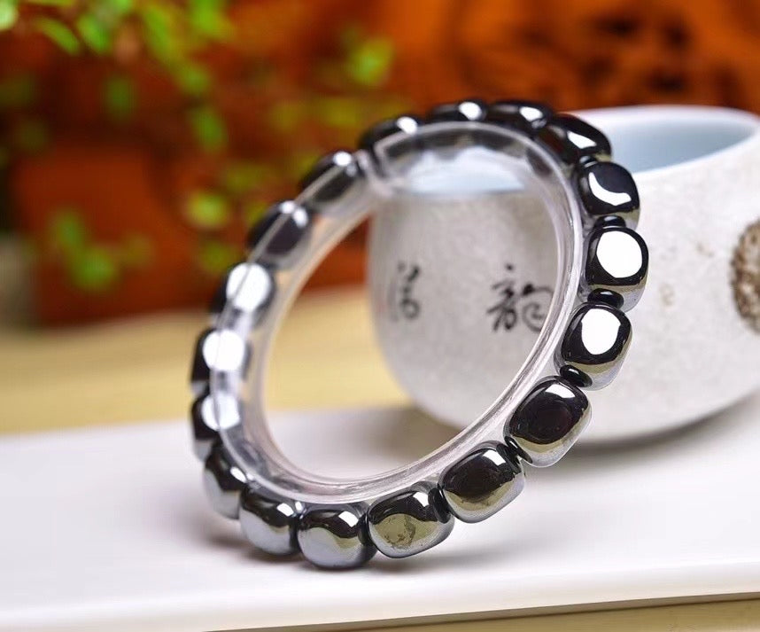 Iron stone shaped single loop bracelets