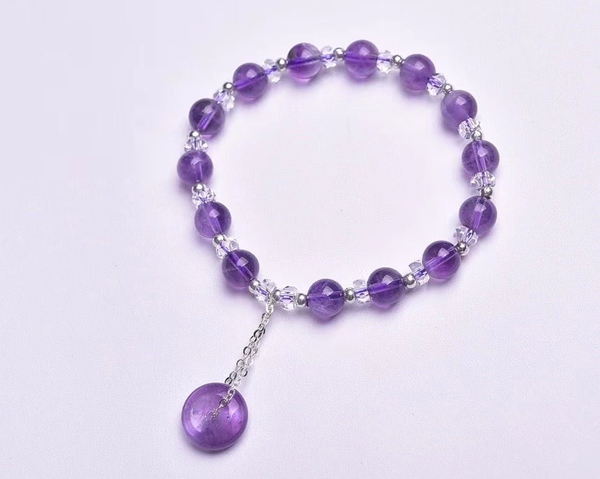 A super beautiful amethyst round bead bracelets