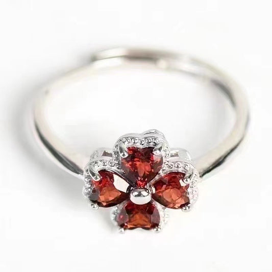 Four Leaf Grass Silver Plated garnet Rings