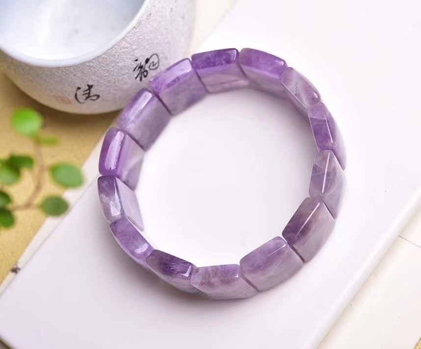 Size 15 * 20mm. Brazilian amethyst bracelets