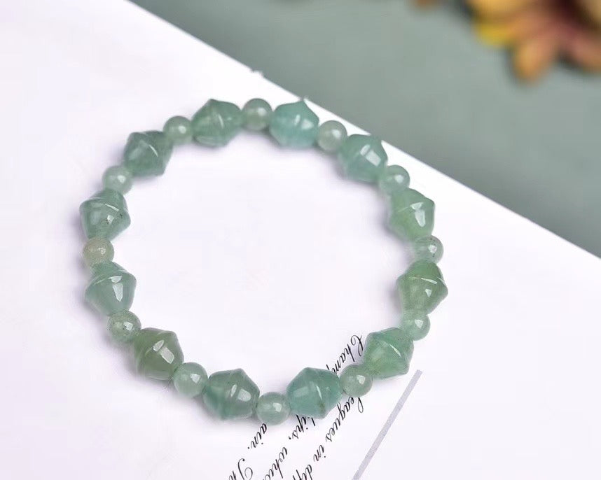 8mm Green aventurine Bell Single Loop Bracelets